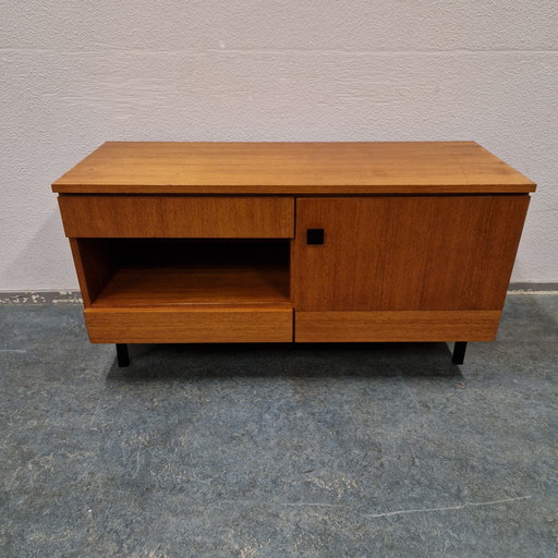 Strak vintage dresser lowboard tv cabinet
