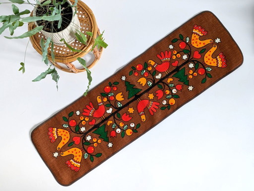 Vintage kersttafelloper uit de jaren 60 | Vogel- en boommotieven uit het midden van de vorige eeuw