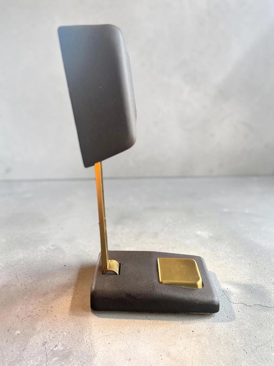 Lampada da scrivania/piano vintage Egon Hillebrand anni '70 – metallo martellato marrone & ottone – Modello (photo 10 of 13)