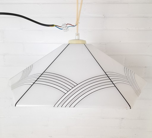 Vintage hanglamp acryl jaren 70 heksenhoed – hanglampen, Plastic (photo 2 of 11)