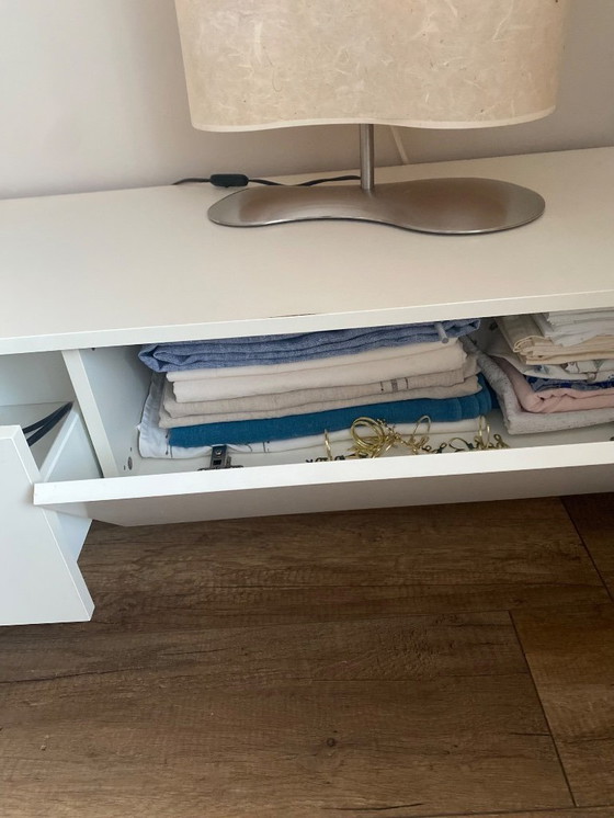 Image 1 of Fernsehschrank mit Stauraum (gekauft bei Lundia)