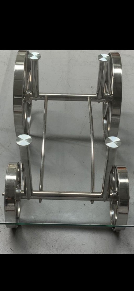 Image 1 of Tavolo in vetro con base in acciaio inox e ruote, design Cobb & Co / Gae Allentown Style