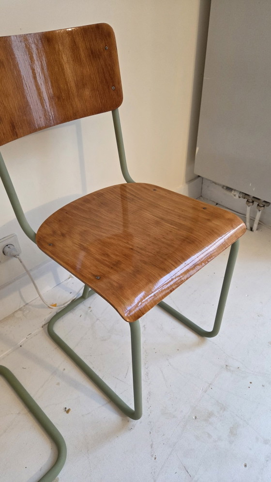 Sedie scolastiche finlandesi vintage - Restaurate – Sgabelli, Iron, Wood (photo 7 of 9)