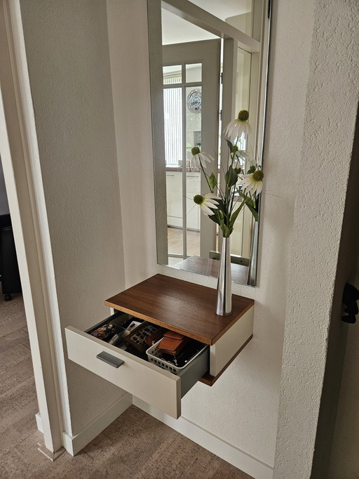 Interstar Flurschrank inkl. Spiegel