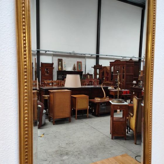 Image 1 of Miroir sur pied DeKnudt vintage doré de style Hollywood Regency