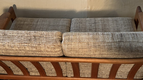 Image 1 of Zwei Deens-Designbanken aus der Mitte des Jahrhunderts 