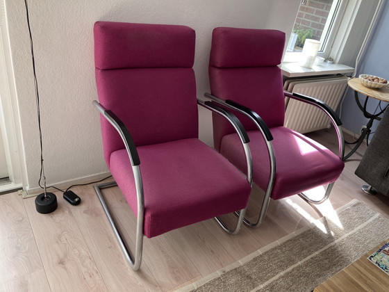 Image 1 of Dos sillas de tubo, color fucsia