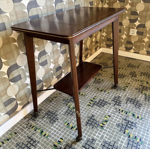 Vintage TV/side table on wheels - 50s/60s style