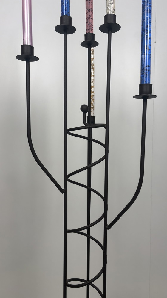 Image 1 of 2 x Vintage-Stehkerzenständer aus Metall mit spiralförmigem Muster im brutalistischen Stil