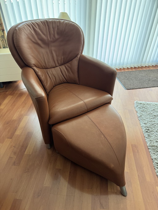 Leolux fauteuil met hocker