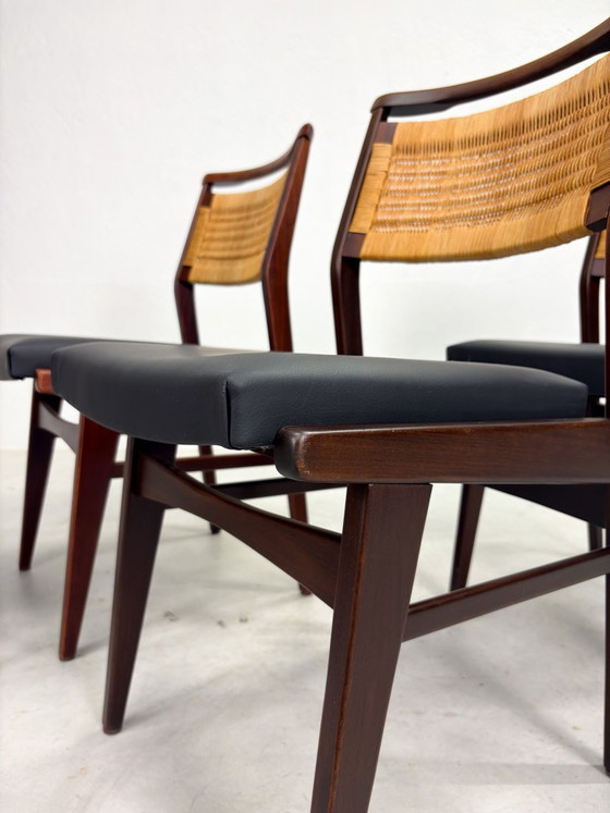 Image 1 of Mid-century Eetkamerstoelen met Rieten Rugleuning