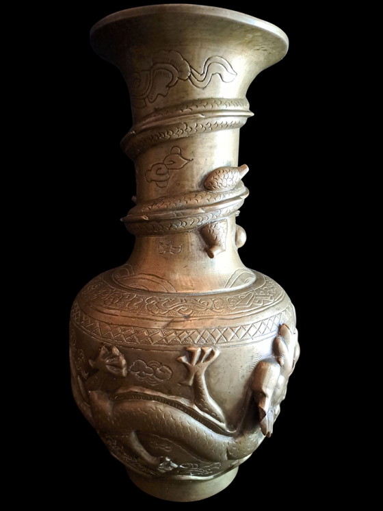 Image 1 of Vaso cinese in ottone