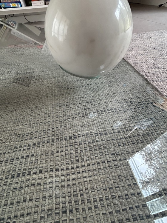 Image 1 of Maurice Barilone - Vintage design salontafel - glas en marmer, Italië jaren ’70, toegeschreven aan Roche Bobois