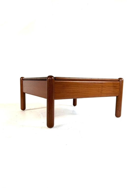 Image 1 of Vintage Danish teak coffee table '70s