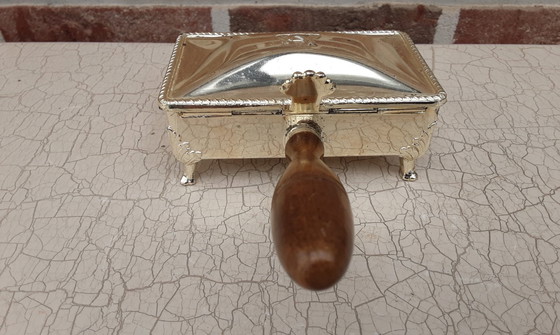 Image 1 of Recogemigas plateado , F.B. Rogers , 1960