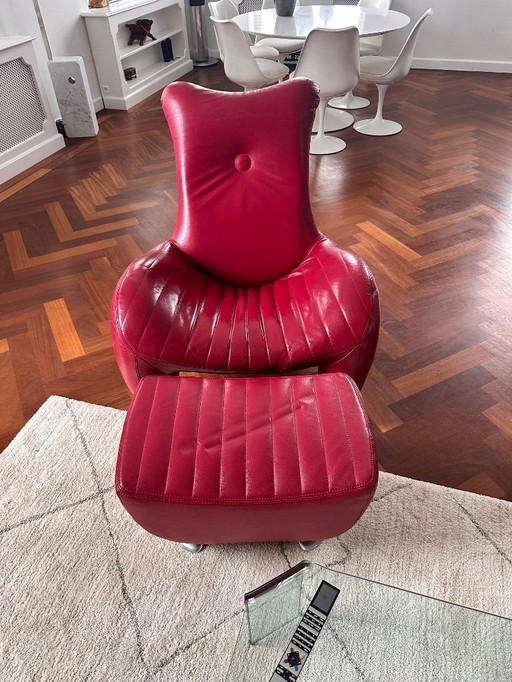 Leolux design Balou armchair with footstool in red leather