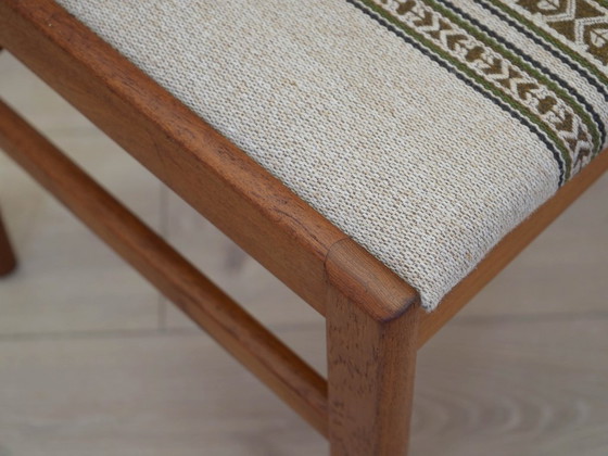 Image 1 of Conjunto de dos sillas de teca, diseño danés, década de 1970, fabricadas en Dinamarca.