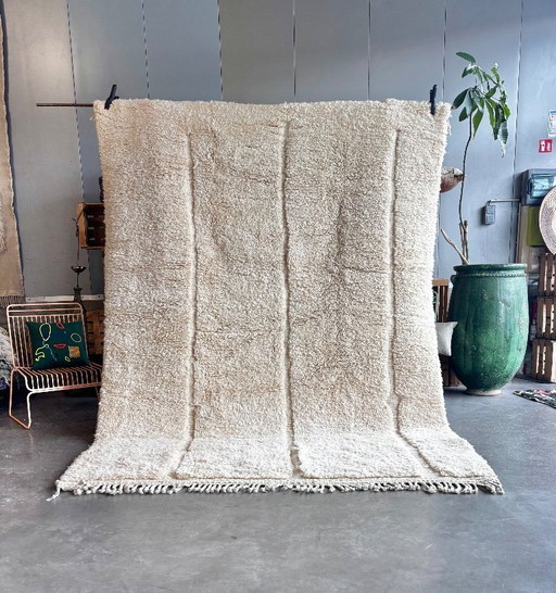 Tapis berbère marocain Mrirt en laine blanche 200x300 cm – Tapis berbère neutre tissé à la main