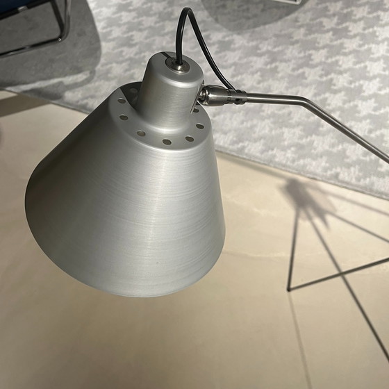 Image 1 of Lámpara de pie Magneto de Atelier Artiforte