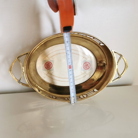 Image 1 of Plateau ancien en porcelaine et laiton Art Déco