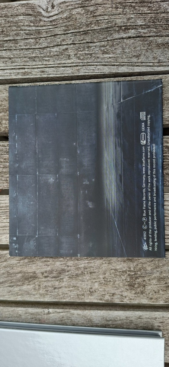 Image 1 of Mercedes-Benz books & brochures – rare collection