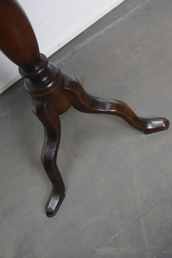 Image 1 of Tavolo da vino inclinabile in mogano georgiano del XVIII secolo