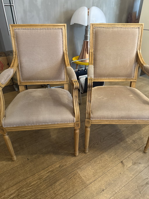 FRANSE FAUTEUILS IN LODEWIJK XVI-STIJL UIT DE 19E EEUW.
