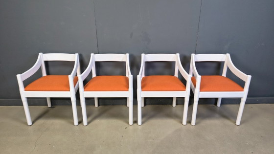 Image 1 of Conjunto de 4 sillones Carimate de Vico Magistretti, década de 1960.