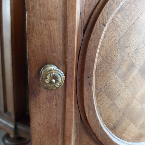 Image 1 of Antiker französischer Beistelltisch oder Nachttisch mit Intarsienarbeit, Frankreich