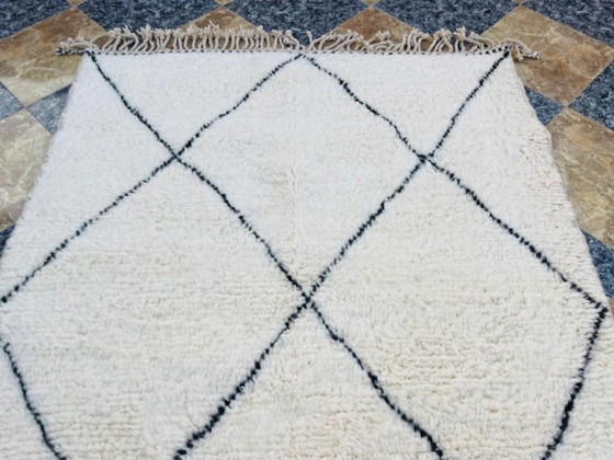 Image 1 of Alfombra bereber de lana natural de 250 cm x 150 cm.