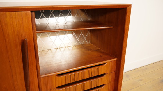 Image 1 of Vintage Highboard | Schuifdeuren | Deens Design | 169 cm
