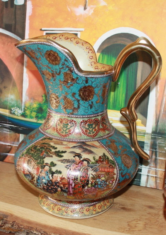 Image 1 of Satsuma vase in Asian style – hand-painted with gold decoration