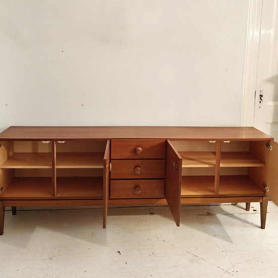 Image 1 of Vintage dressoir palette mobel