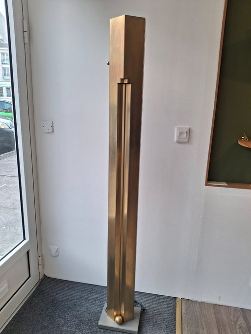 Lampadaire moderniste par " kazuhide takahama "