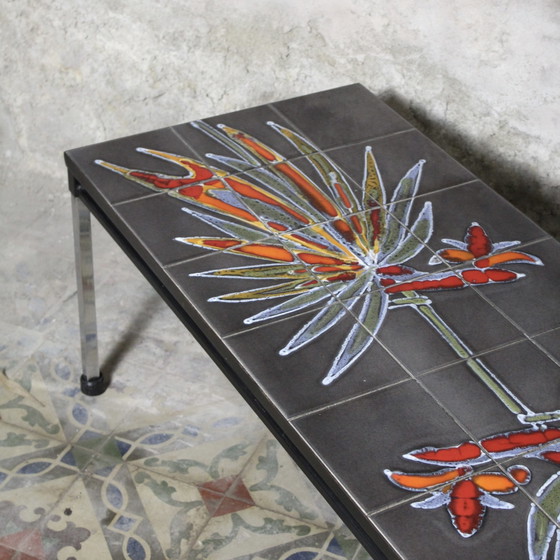 Table basse originale Adri Belarti – Table en carrelage vintage années 60/70 – Tables basses, Aluminium (photo 2 of 11)