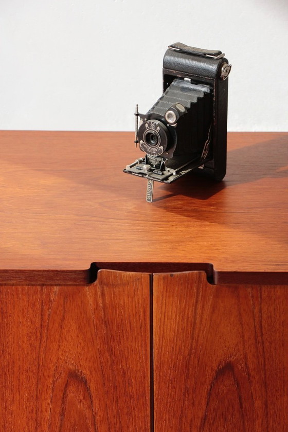 Image 1 of Nathan Teak-Sideboard (1960er Jahre) – Restauriertes englisches Design