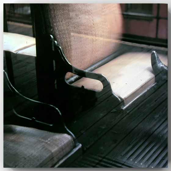 Image 1 of 1x Il fotografo come passeggero – “Foot on El” (Saul Leiter, 1954)