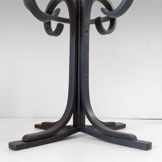 1x Perchero y paragüero antiguo de madera curvada estilo Thonet, circa 1900 – Wood (photo 8 of 14)