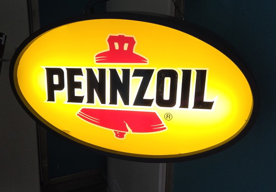 Image 1 of Pennzoil light box