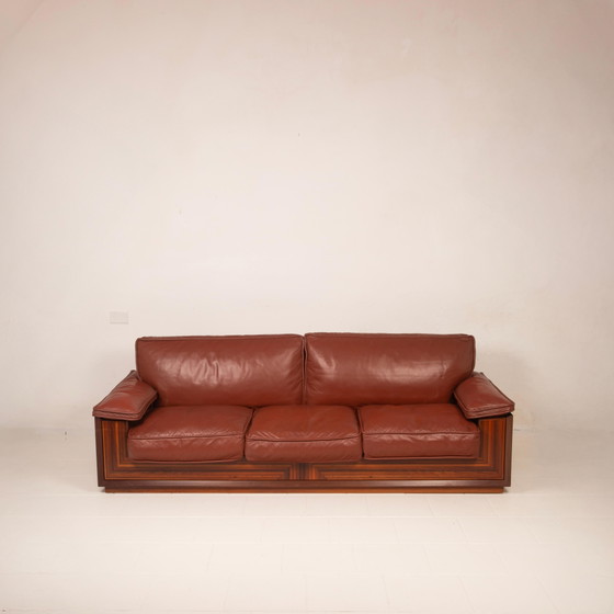 Sofá Paganini de Luciano Frigerio para Frigerio di Desio 1980 – Leather, Wood (photo 4 of 20)