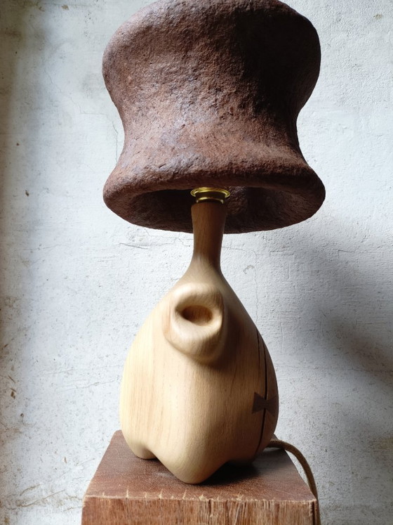 Designerlampe aus massiver Eiche und Pappmaché – Renat Shuteev, Tischlampen, Wood (photo 3 of 11)