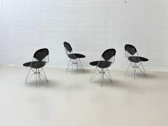 Image 1 of Set of 4 Mid - Century DKR Bikini chairs by Charles Eames for Vitra