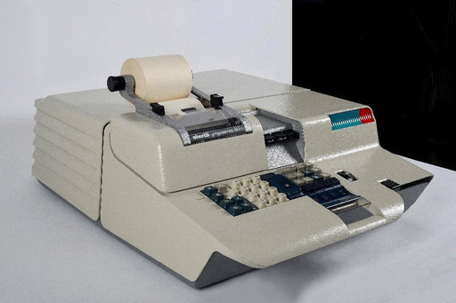 ORDENADOR DE SOBREMESA Mario Bellini 'Programma 101' Olivetti 1965
