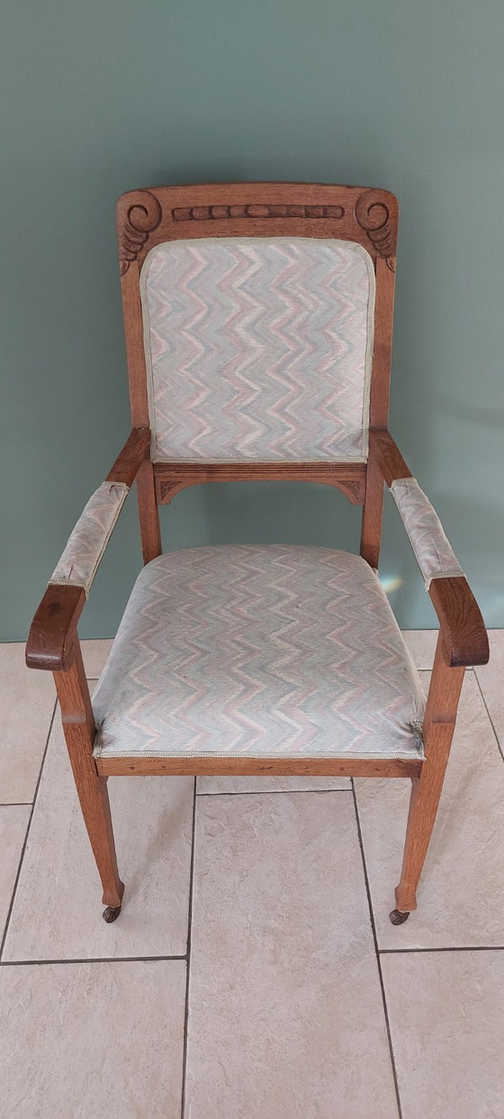 Image 1 of Antieke opastoel