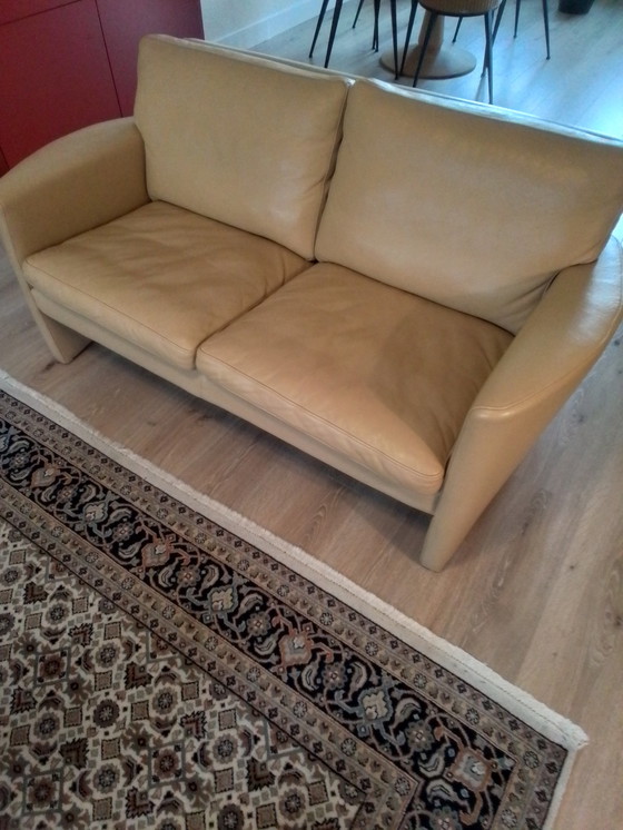 Image 1 of Touche Leder-2-Sitzer-Sofa