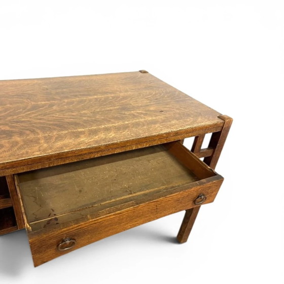 Early 20th-century oak Arts and Crafts desk by Bourn - Hadley USA / 1920s / USA / Stickley Brothers (photo 3 of 7)