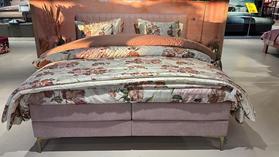 Image 1 of Boxspring Levanger