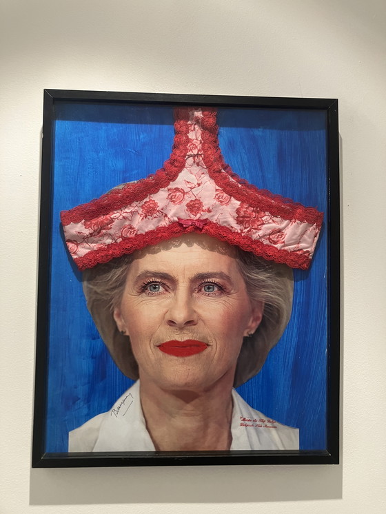 Image 1 of Tecnica mista - “Ursula von der Leyen” - Musée dus Slip - - Jan Bucquoy - 2020