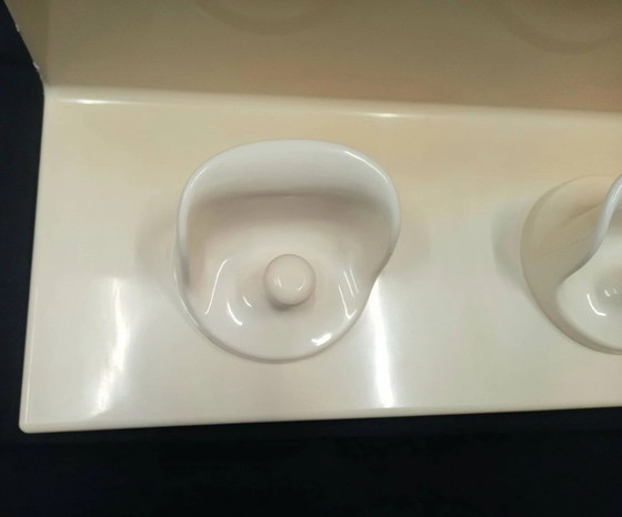 Image 1 of Kartell plank met kleerhanger uit de jaren 70