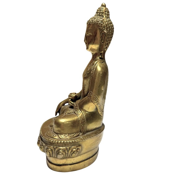 Estatua de Buda de Bronce Dorado – Bhumisparsha Mudra – Símbolo de Enraizamiento, Fuerza e Iluminación (photo 7 of 10)
